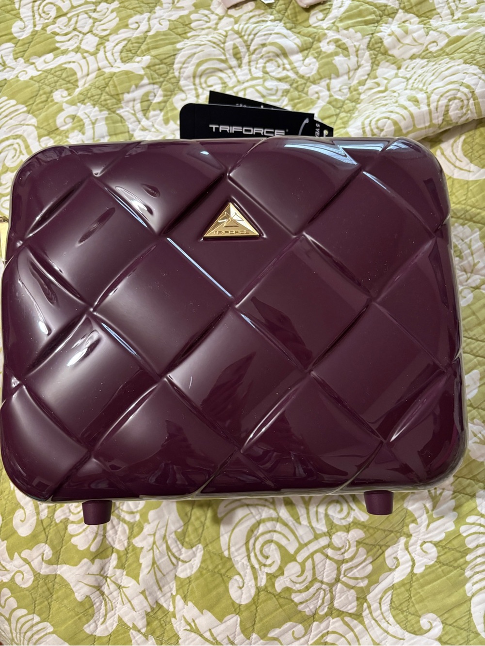 Triforce Versailles Hard-Shell Beauty Case in Deep Plum size 12 NWT